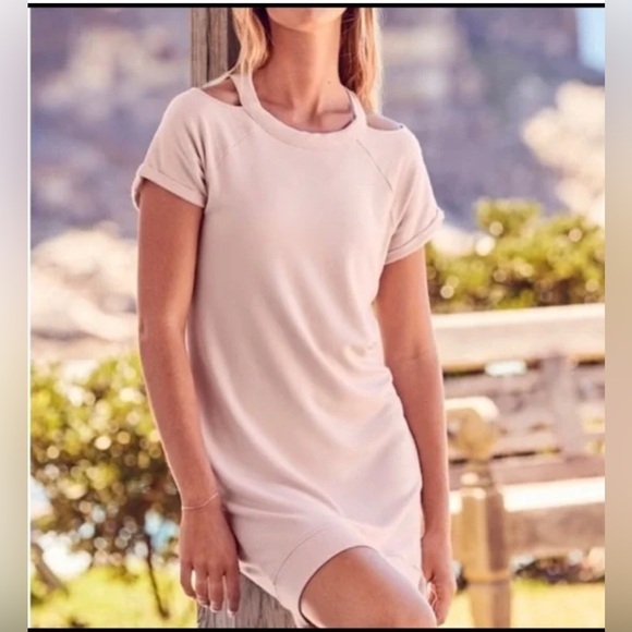 Athleta small summer dress blush pink Athleisure fancy - Picture 2 of 4